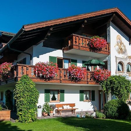 Gaestehaus Haller Krun Exterior photo